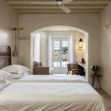 Poseidon Hotel 4*