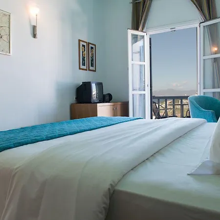 Poseidon Hotel 4*
