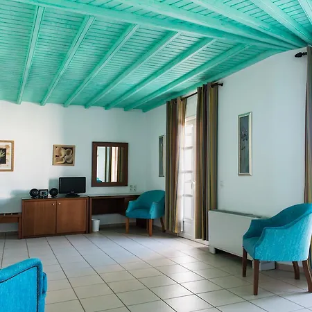 Poseidon Hotel 4*